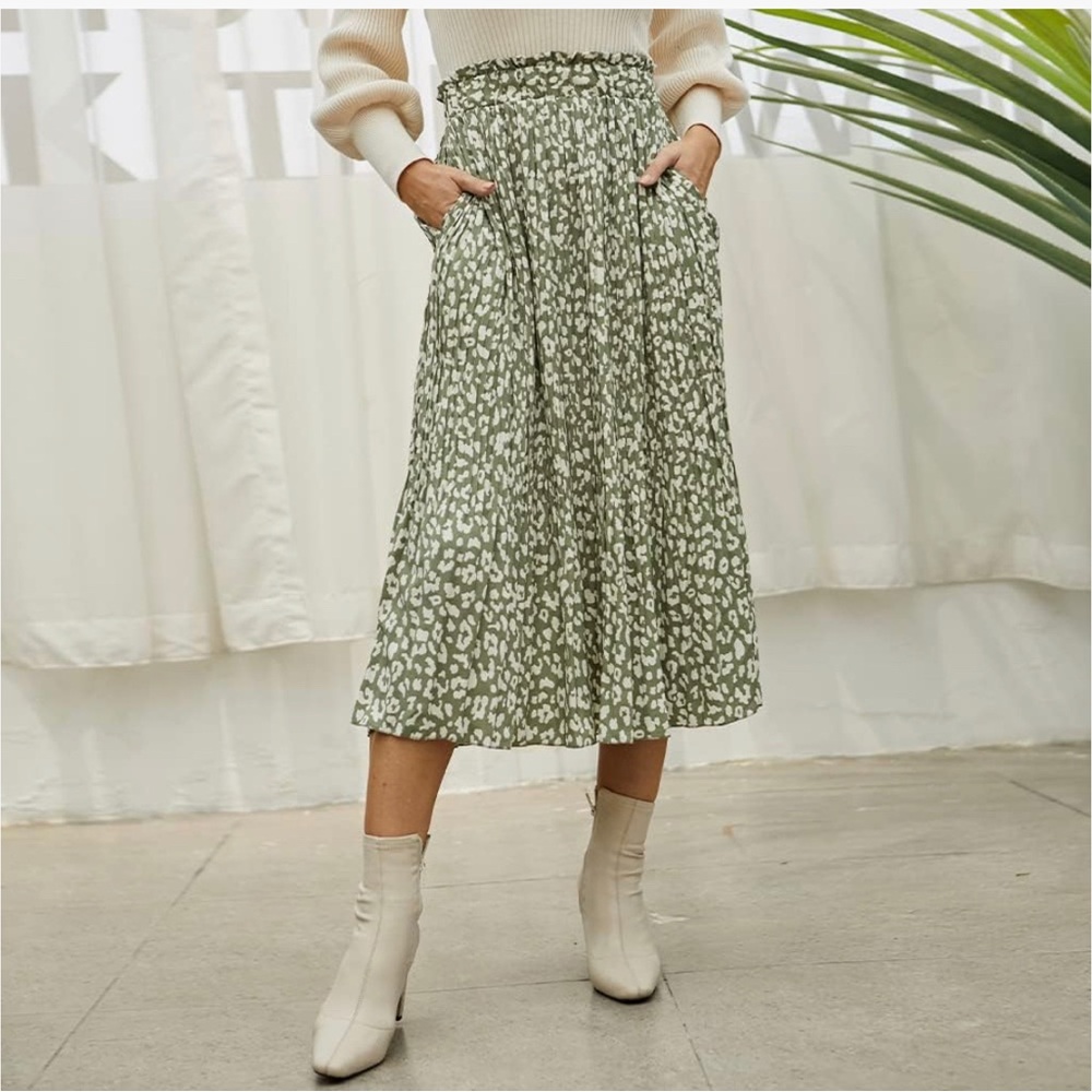 Womens High Waist Polka Dot Pleated Skirt Midi Swing Skirt with Pockets